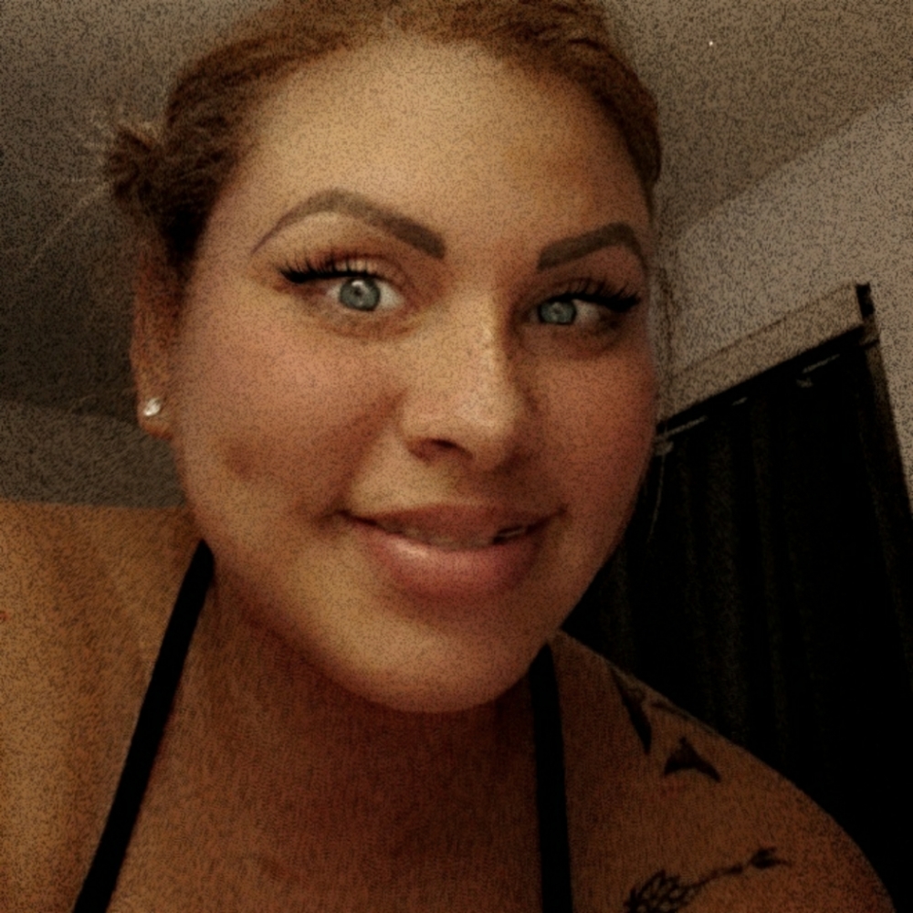 Meet your Posher, Vanessa